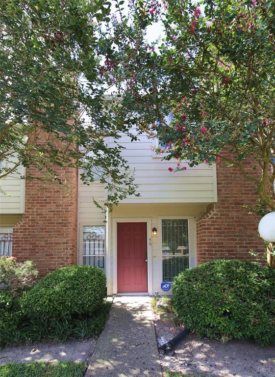 Building Photo - 3901 Woodchase Dr