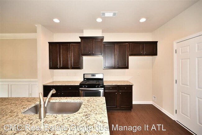 Building Photo - 3 br, 2.5 bath House - 2709 Morgan Glen Road