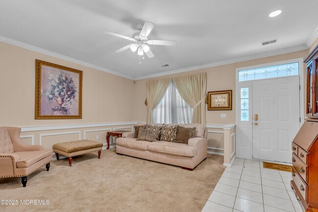 Foto del edificio - 138 Greenlawns Dr