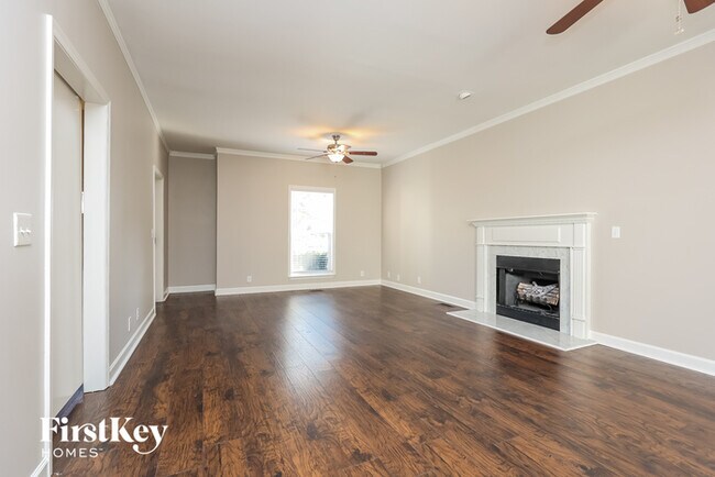 Foto del edificio - 221 Shoemaker Ct