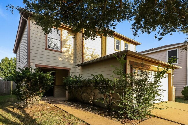 Foto del edificio - 16406 Chandler Ridge Ln
