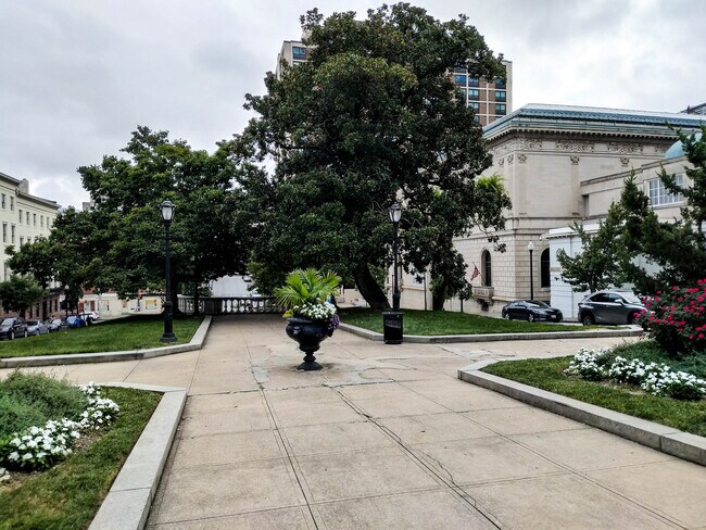 Foto del edificio - 516 Saint Paul St