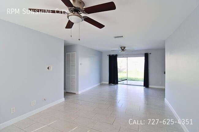 Foto del edificio - 8848 57th St