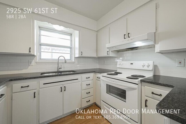 Foto del edificio - 2925 SW 61st St