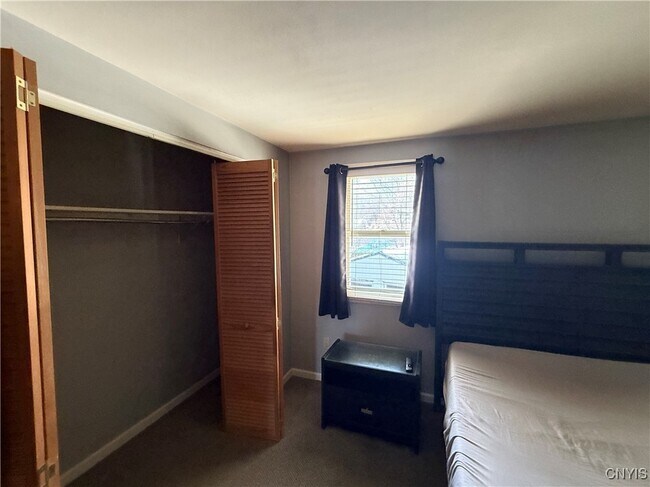 Foto del edificio - 1336 Westcott St