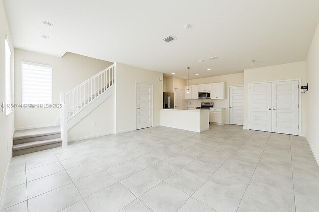Building Photo - 4702 NW 83rd Path