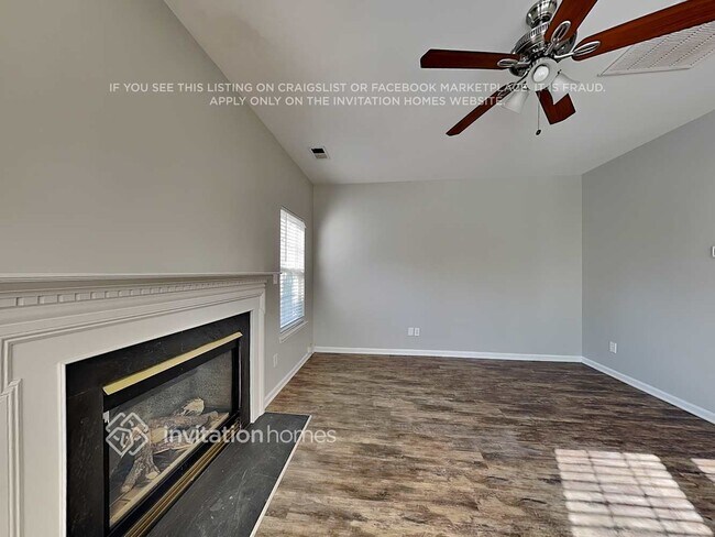 Foto del edificio - 12145 Autumn Winds Ln