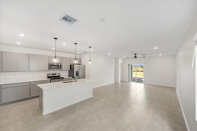 Foto del edificio - 11177 Fernbrook Dr