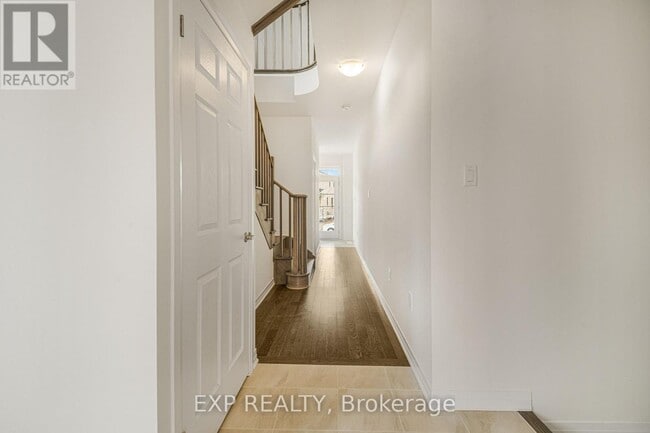 Building Photo - 25 Canvas Crescent