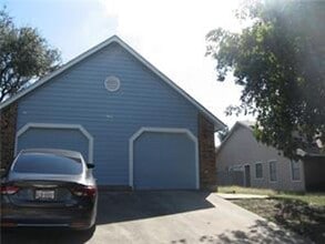 Building Photo - 9111 Japonica Ct