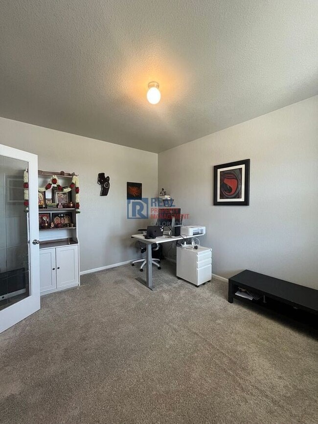 Building Photo - 13621 Crane Ct