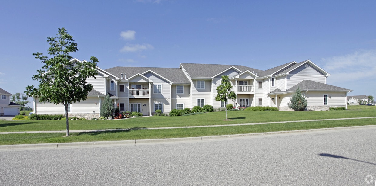 Primary Photo - Southwind Prairie Apartments
