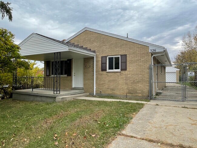 Foto del edificio - 326 Blackwood Ave