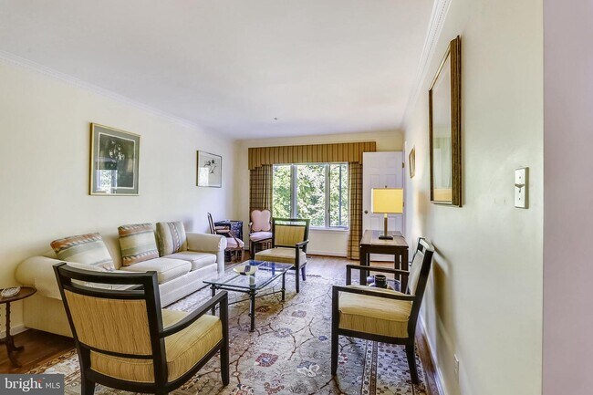 Foto del edificio - 74 Rockcrest Cir