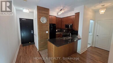 Building Photo - 90 Absolute Ave