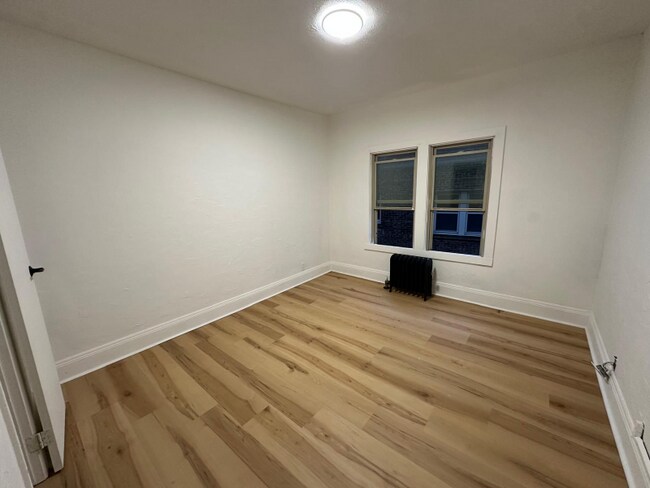 Foto del edificio - 14148 Superior Rd