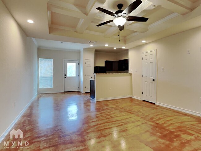 Foto del edificio - 6415 Melanzane Ave