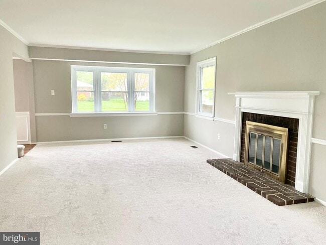 Building Photo - 13121 Memory Ln