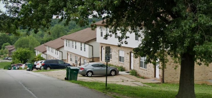 Primary Photo - 1003 Miller Rd