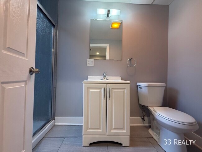 Foto del edificio - 952 Pleasant St