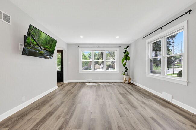 Foto del edificio - 1066 Poplar St