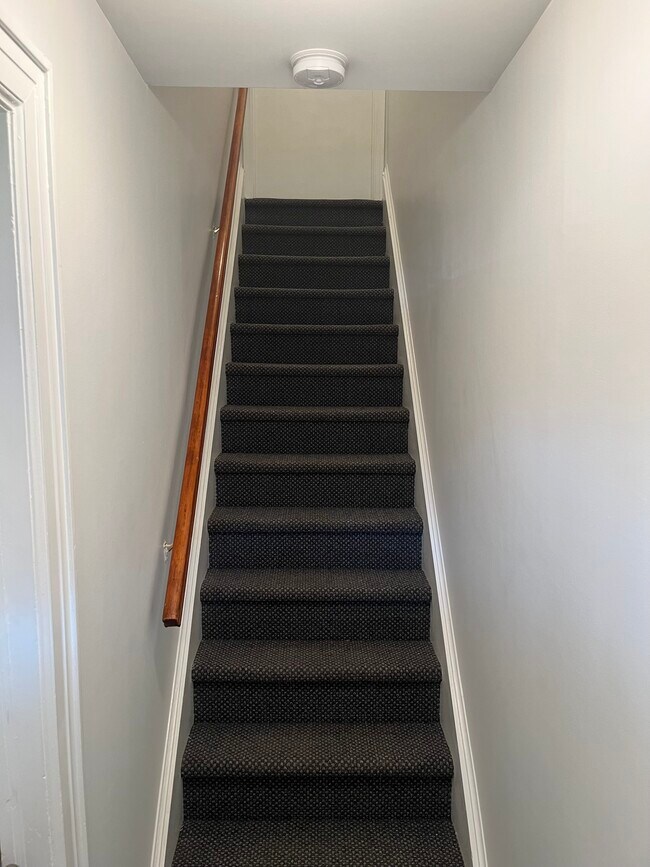 Main Entrance (interior) to 2nd Floor Unit - 106 11th Ave