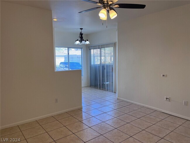 Foto del edificio - 1310 Red Gable Ln