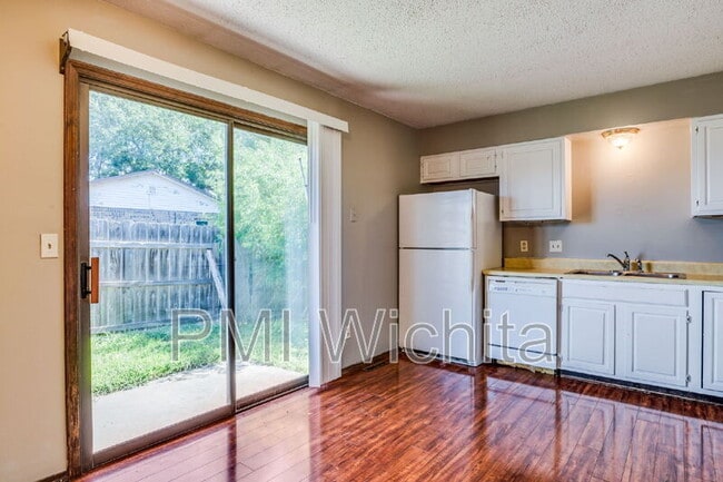 Foto del edificio - 3216 S Walnut St