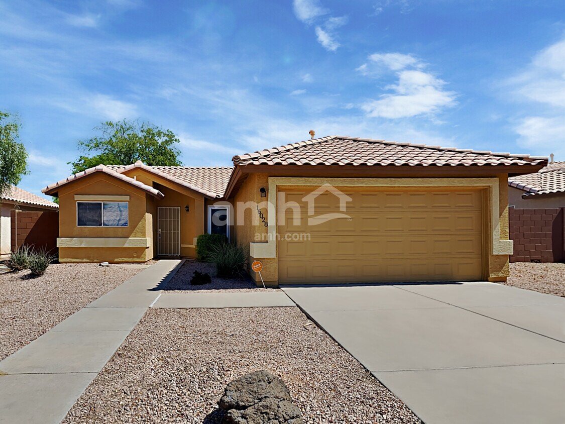Primary Photo - 16028 W Mesquite Dr