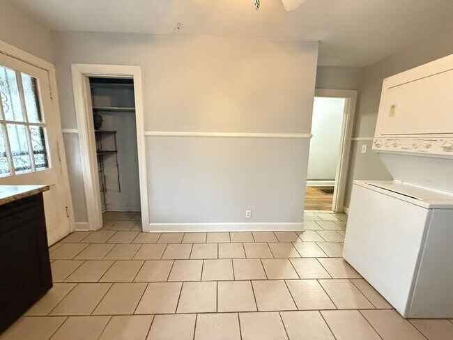 Photo - Adorable Cottage in East Nashville! House