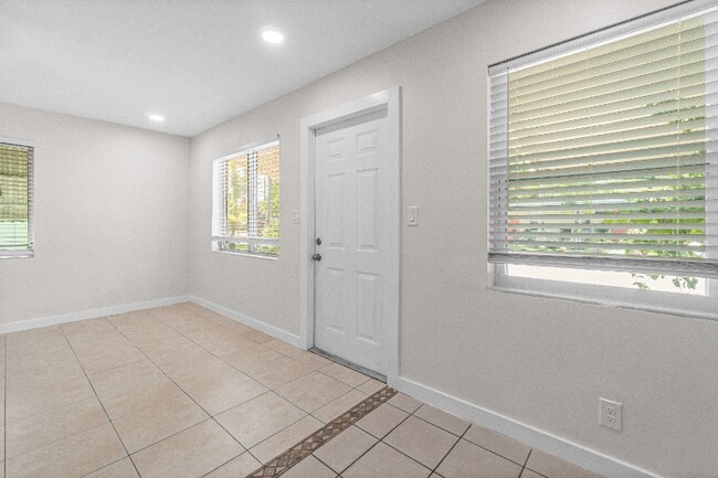 Foto del edificio - 1790 Redbank Rd