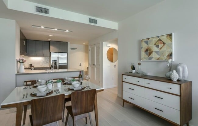 Building Photo - 52 Innes Ct