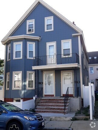 Building Photo - 11 Liberty Ave