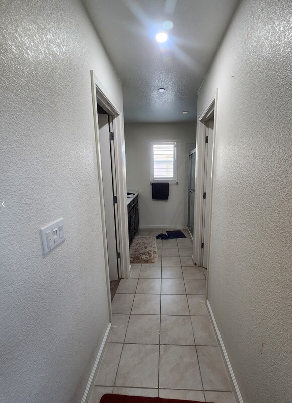Building Photo - 8208 Rick Chapman Wy