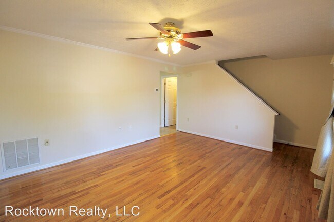 Foto del edificio - 2 br, 1.5 bath House - 2357 Breckenridge C...