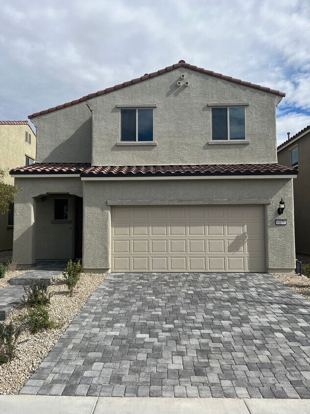 Foto principal - New Home / Never Lived In