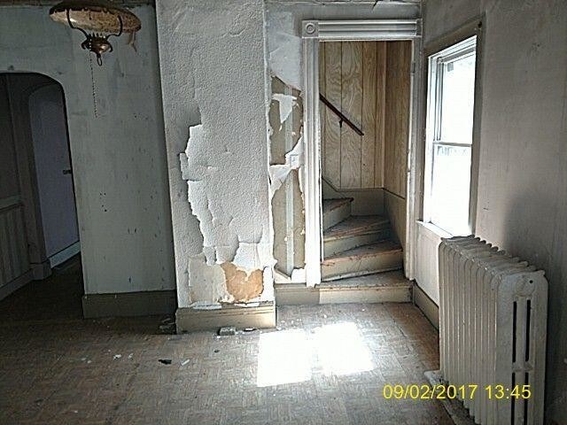 Building Photo - 3 Andes Ave
