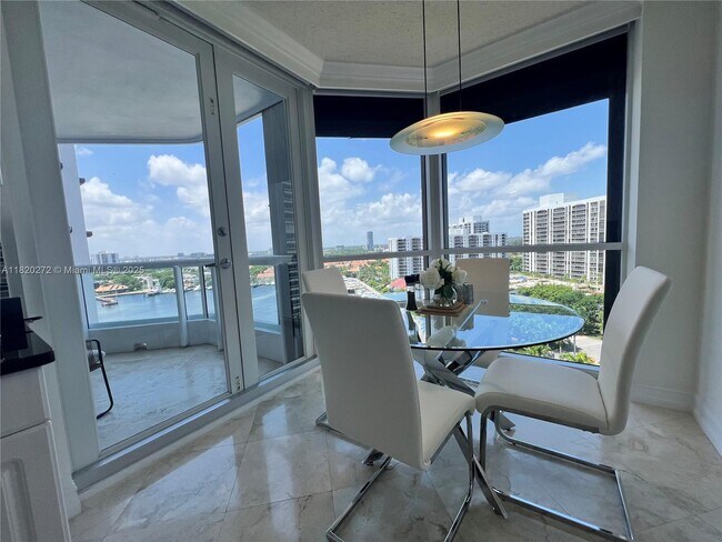 Building Photo - 21055 Yacht Club Dr