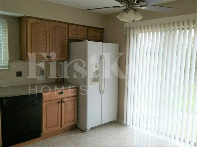 Foto del edificio - 6607 Dusty Dawn Dr