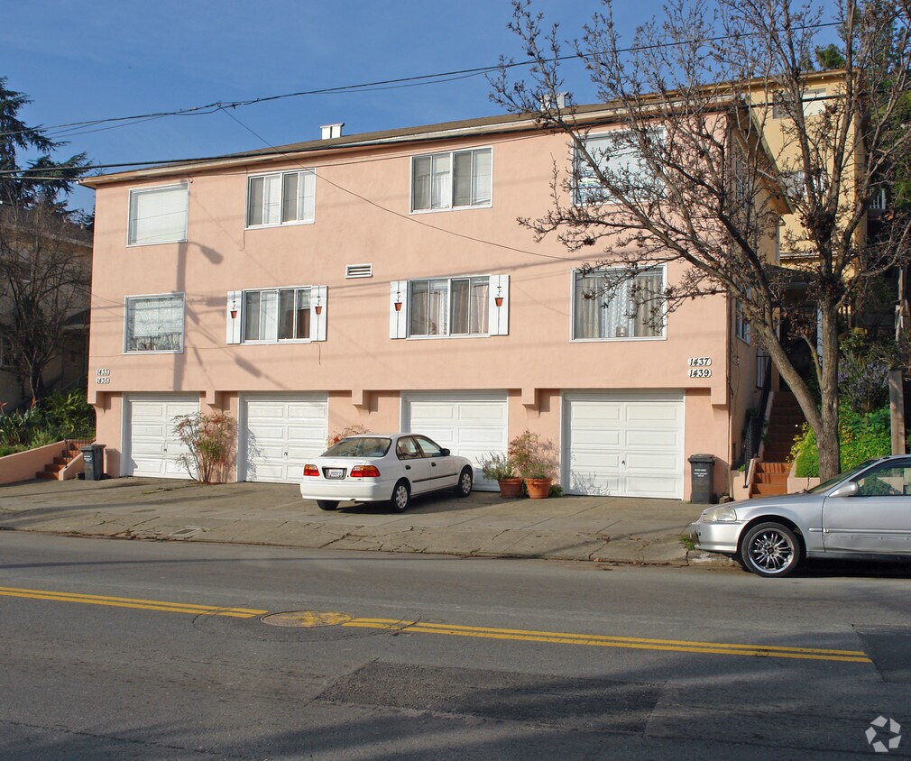 Building Photo - 1433-1439 Lincoln Ave