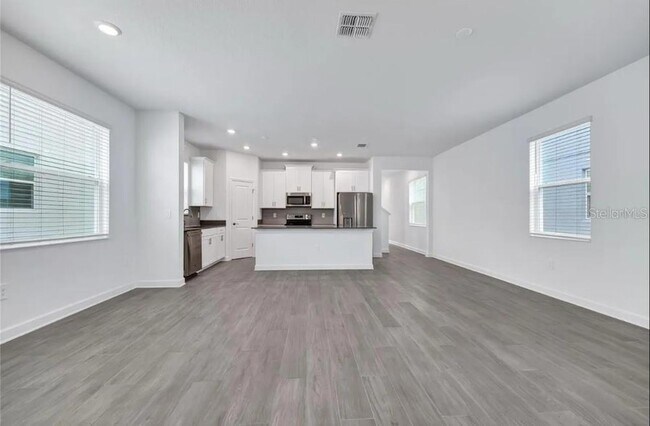 Foto del edificio - 9809 Introduction Wy