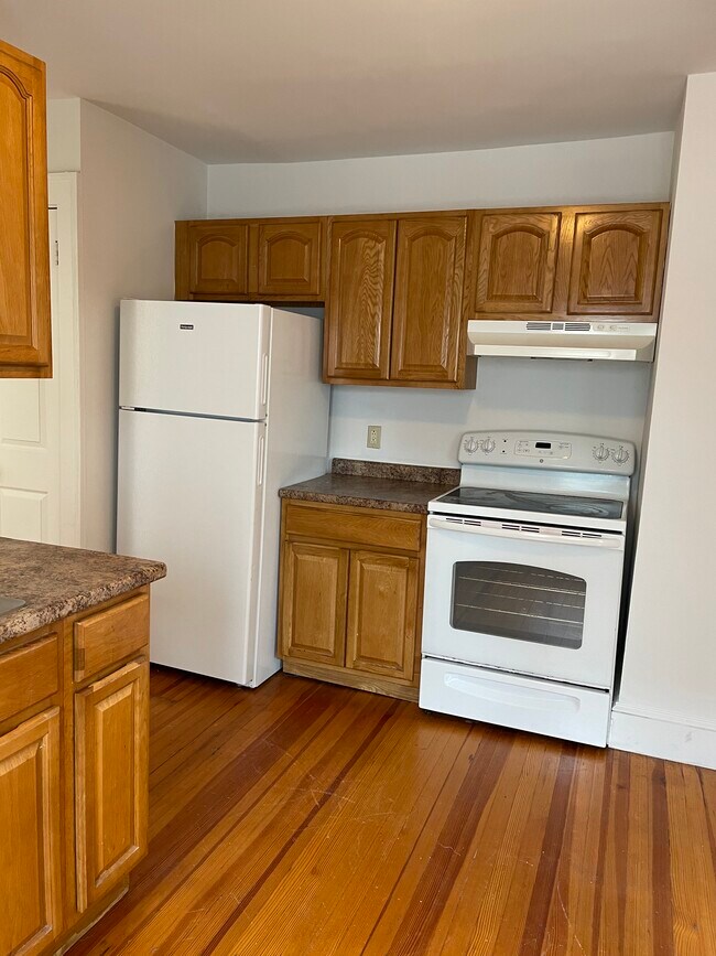 Kitchen - 22 Francis St