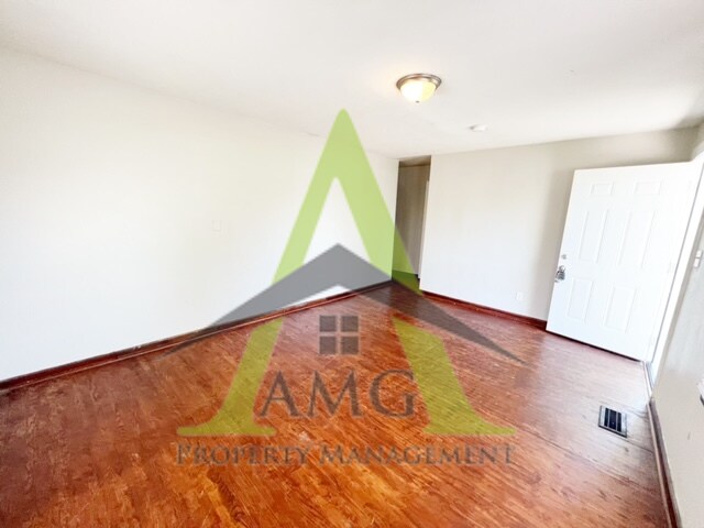 Foto del edificio - 3341 N Tacoma Ave
