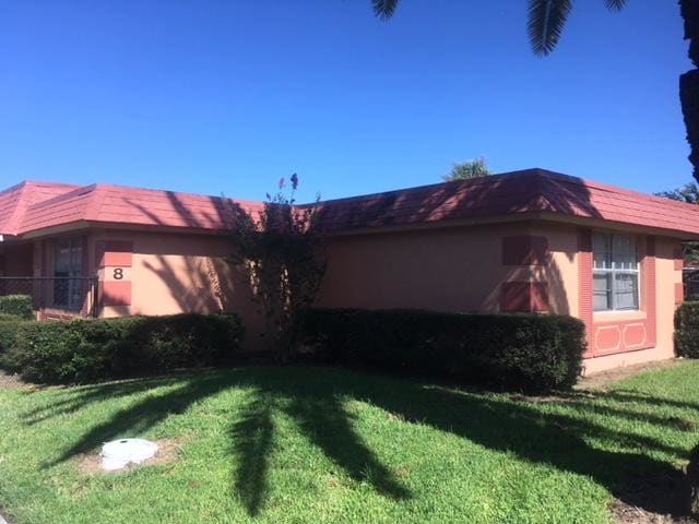 Primary Photo - 2727 W. Oak Ridge Road #8-1