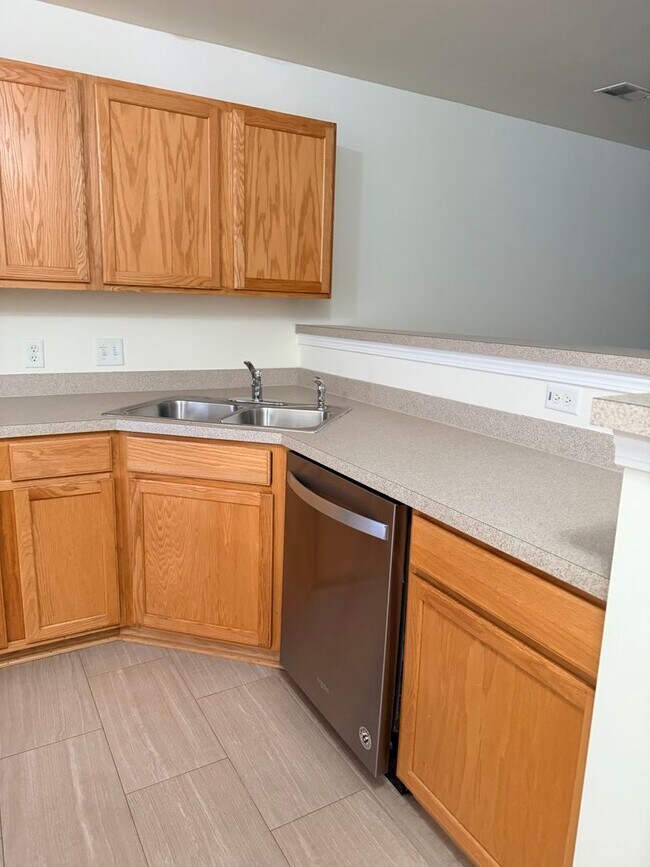 Foto del edificio - Welcome To the Townes Of Buckwalter