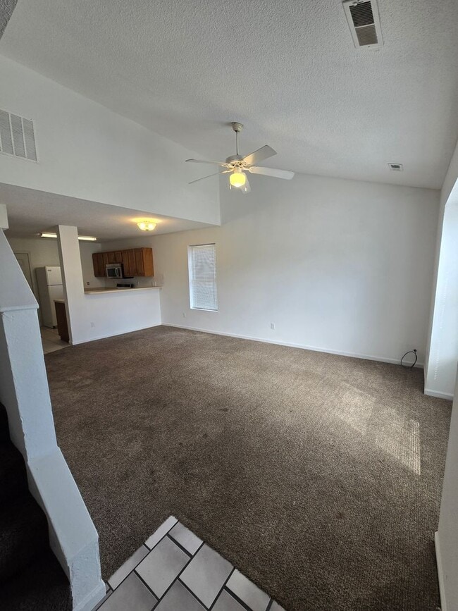 Foto del edificio - 4401 W Jeana Ct