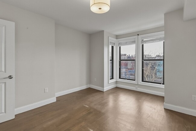 Building Photo - 135 Havre St