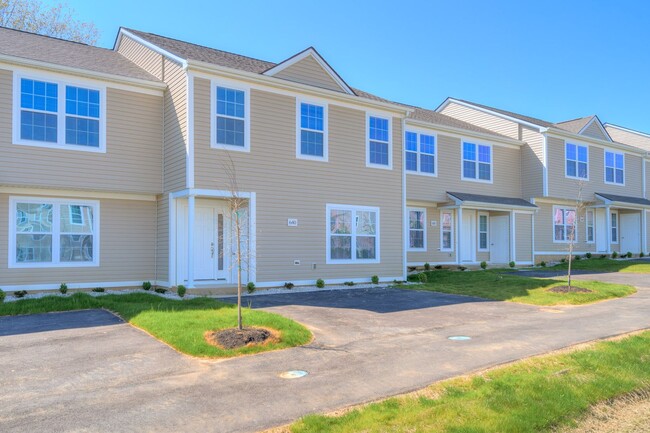 Foto del edificio - 1370 Providence Blvd NW
