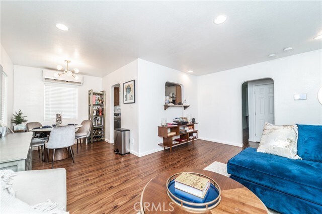 Foto del edificio - 436 S Northwood Ave
