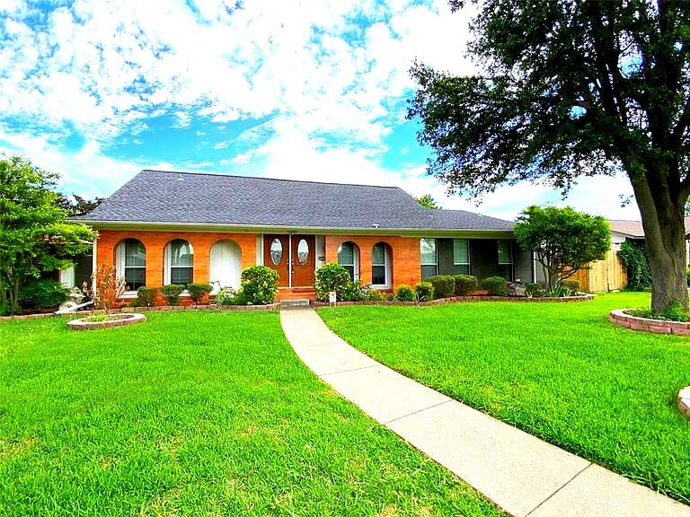 Foto principal - 1316 Dunbarton Dr